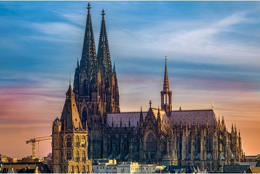 21 June, Day 6: Discover Cologne (5-star package)
